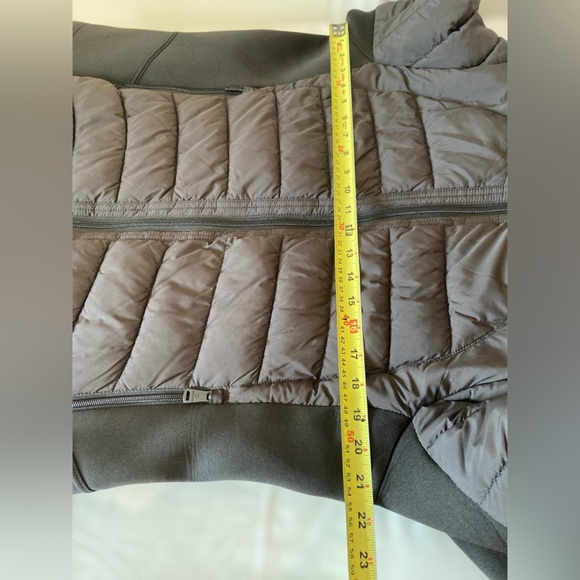 Bernardo Jacket Packable Size XL - Picture 3 of 14